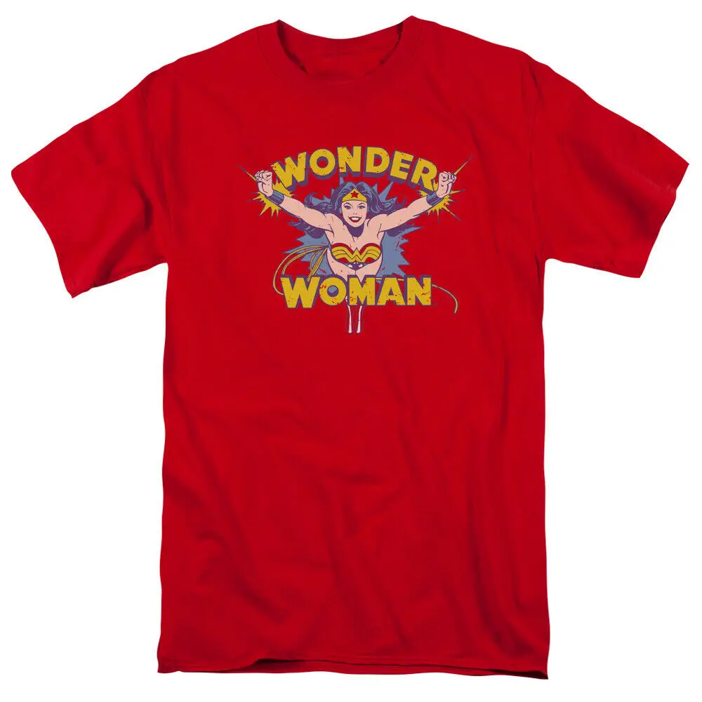 Wonder Woman летящая через лицензию взрослая футболка | Мужская одежда