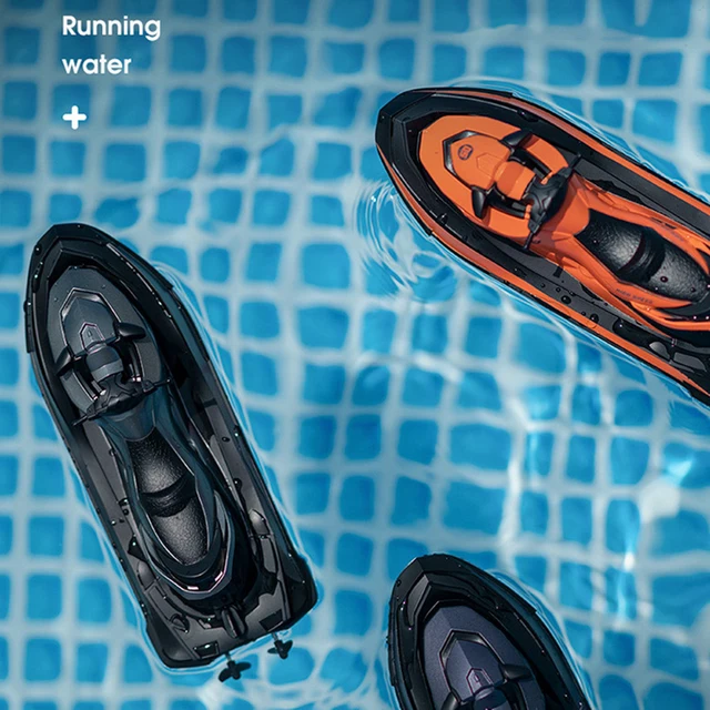 2021 New Mini RC Boat 2.4G 50 Meters Remote Control Distance Summer Water Splashing Electric MotorBoat Children's Toy Gift 3