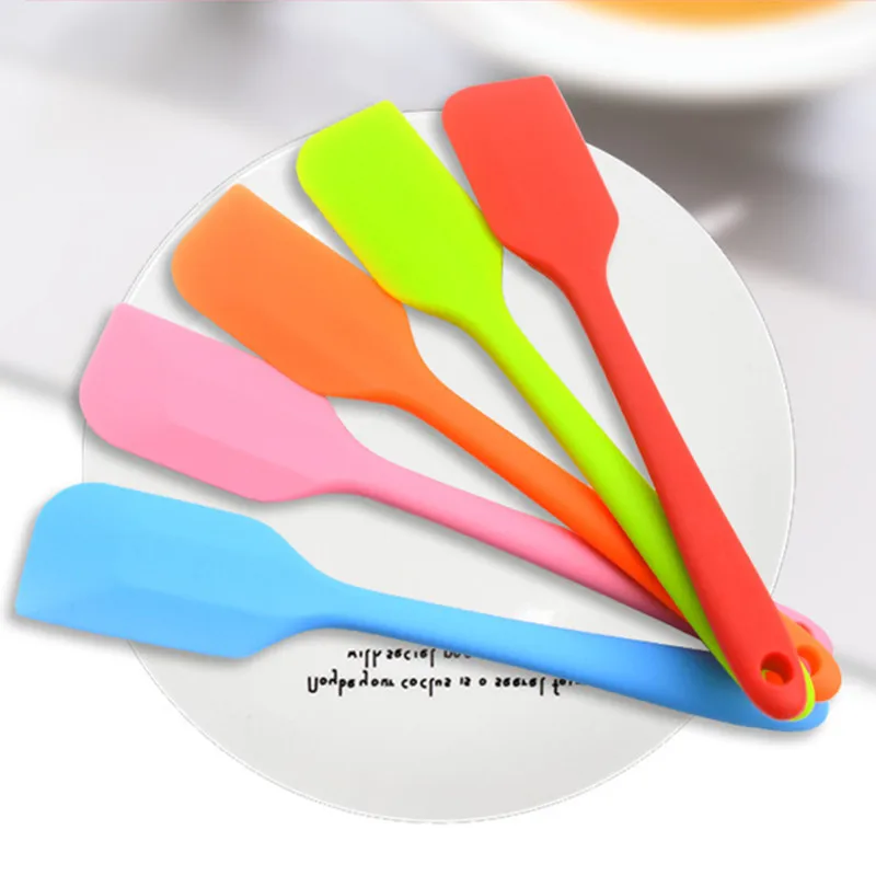 Hot Baking Scraper Shovel Bakery Cake Baking Tool Food Grade Non Stick Spatula Butter Spoon Cooking Silicone Spatula Rubber