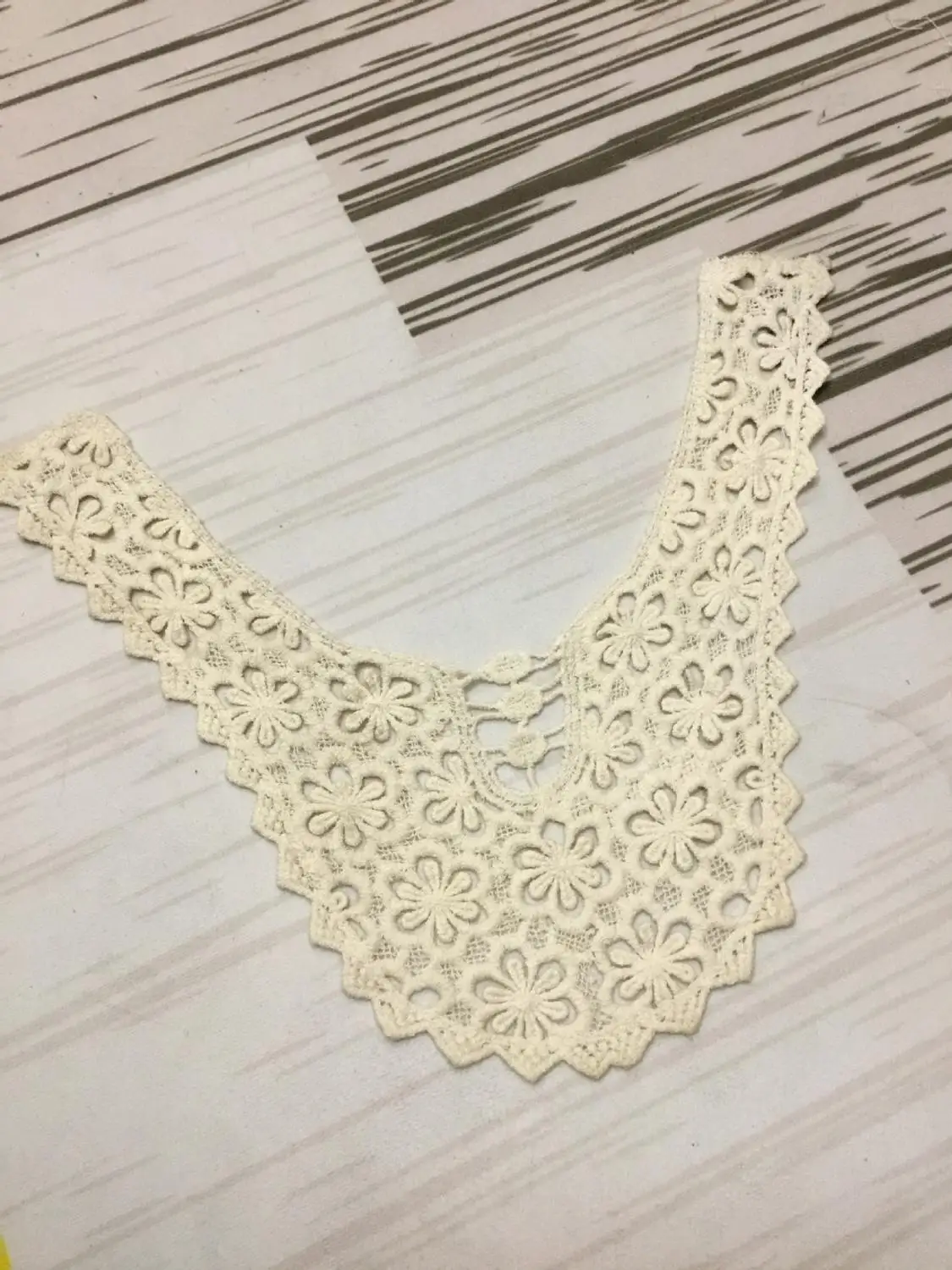 

Cotton Embroidery Flower Lace Collar Fabric Sewing Applique DIY Guipure Dubai Ribbon Trim Neckline Wedding Decor