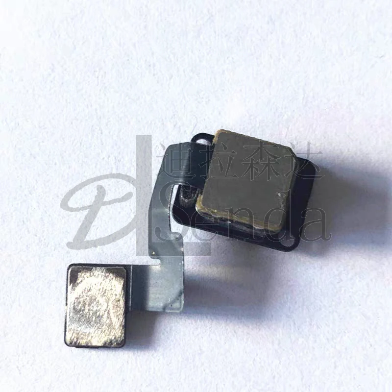 Подходит для задней камеры iPadmini1