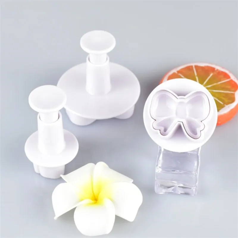 Cookie Cutter 3pcs/set DIY Bow Knot Ties Bakeware Cookie Plunger Cutter Molds Embossed Stamp For Fondant Cake Biscuit Decorating Tool