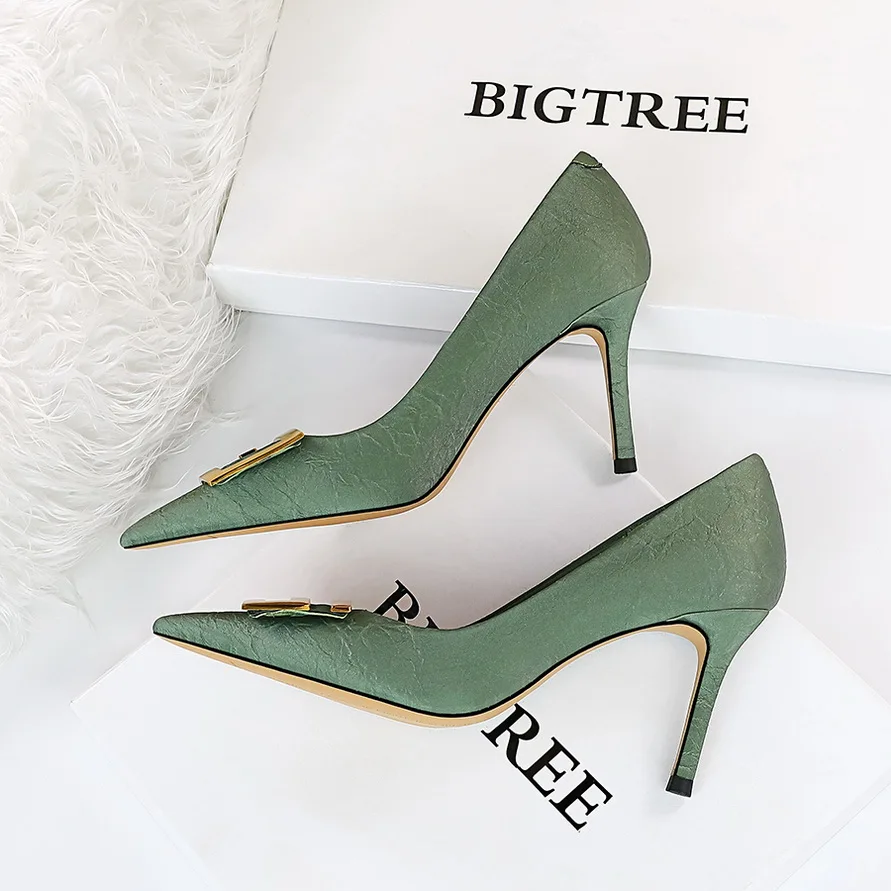 

BIGTREE Sexy Buckle Pointed Shoes Women Autumn PU Leather High Heels Metal Square Buckle Wedding Office Shoes Ladies Stiletto