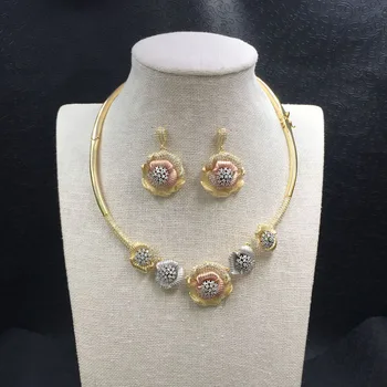 

Lanyika Jewelry Elegant Luxury Blooming Wintersweet Plated Necklace with Earrings Banquet Popular Best Gift