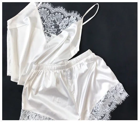 Сексуальный комплект нижнего белья Для женщин пижамы без рукавов Ночная сорочка на бретельках с кружевной отделкой атласное белье стиль Летние пижамы - Цвет: White