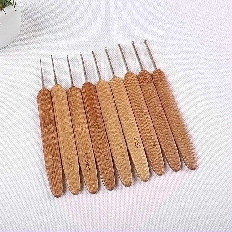Bamboo Handle Crochet Metal Head Crochet Bamboo Handle Aluminum Crochet Hook Sweater Needle Coke Crochet Carbonated Crochet Manu