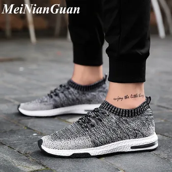 

Breathable Running Shoe Lightweight Men's Sneakers Slip-on Sport Shoes Men Jogging Shoes Summer Gray Fly Weaving Running Shoe B8