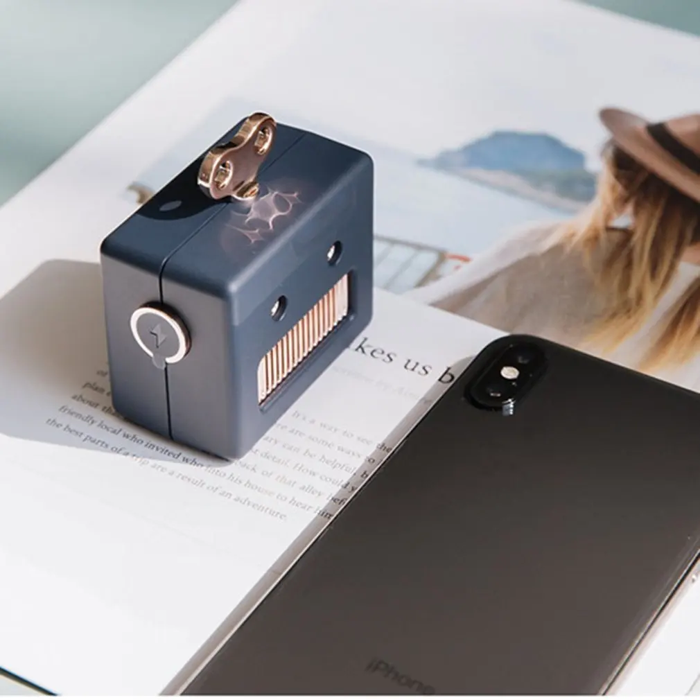 Mini Wireless Speaker Mini Cloth Style Hands Free Office Speaker Stereo Subwoofer Music Loudspeaker With Suction