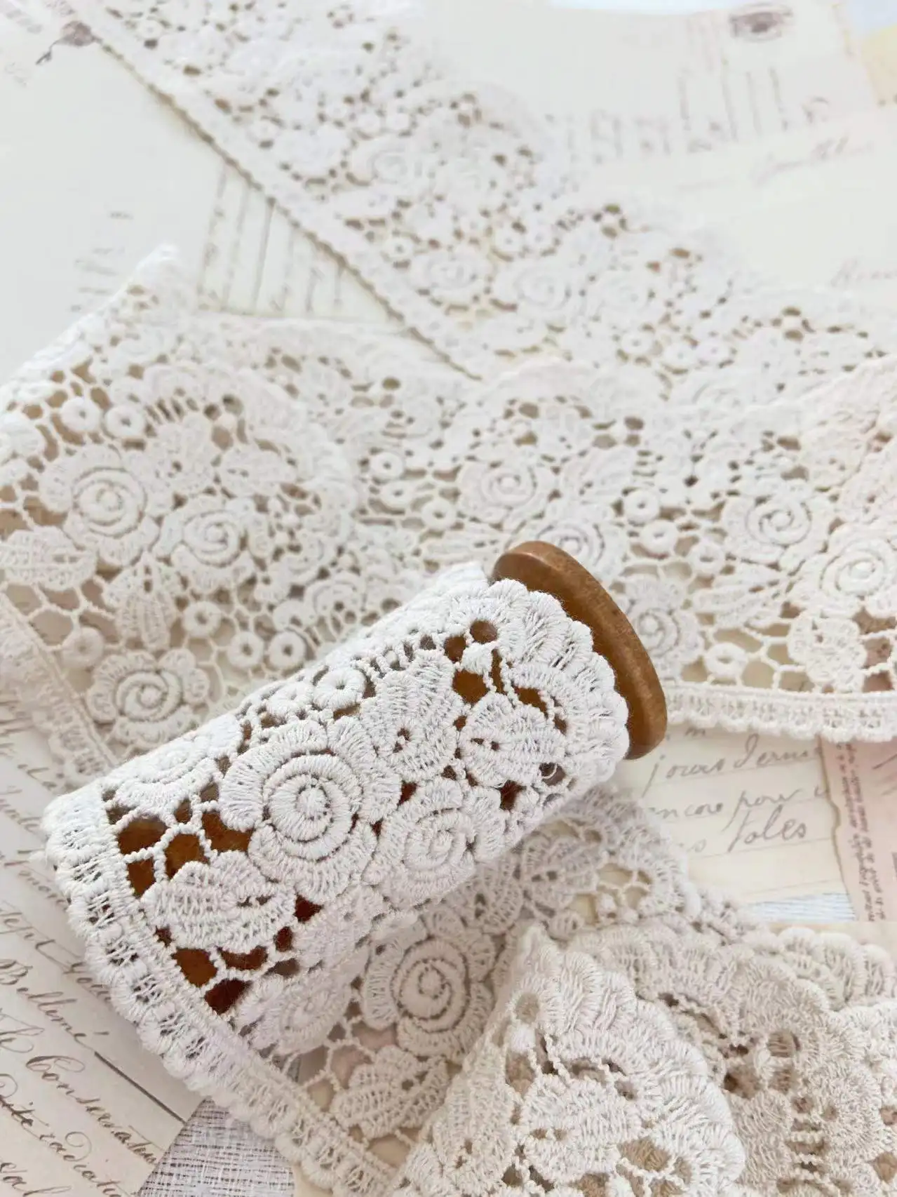 

10 Yards Cream Cotton Guipure Lace Trim with Rose Border Embroidery Retro Hollowed Out Floral for Clothing Decoration