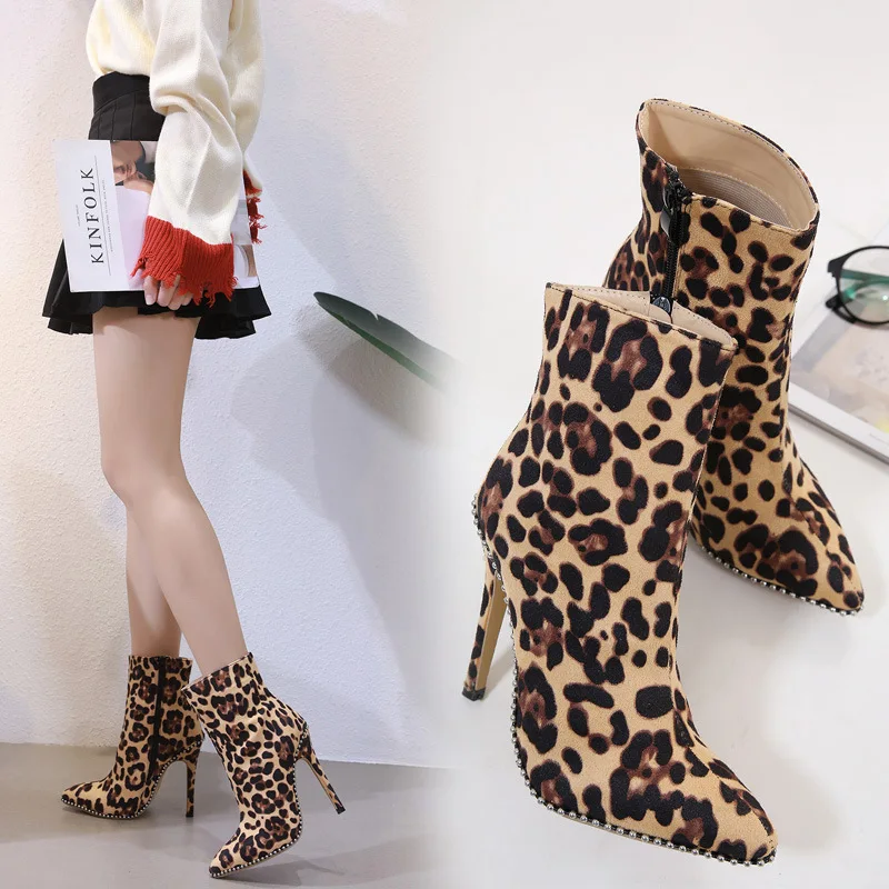 LEOPARD LAND/ г. Женские ботинки на высоком каблуке с леопардовым узором, Размеры 35-42, ботинки с высоким каблуком, украшенные леопардовым принтом, JXQ-333-108