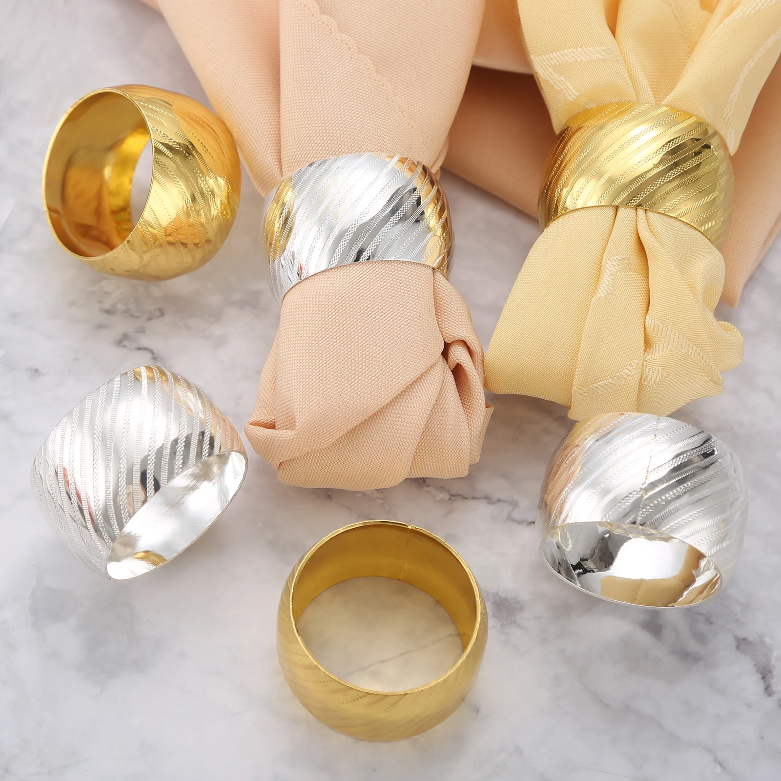 

6Pcs Metal Drum-shaped Wave Pattern Napkin Rings Napkin Buckle Holder for Festivel Wedding Party Banquet Dinner Table Decoration