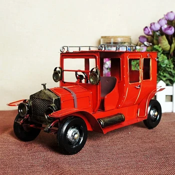 

1PC Handmade Antique Iron Car Model Vintage European Metal Car Model Shooting Props Home/Pub/Cafe/Bar Decor Birthday Gift