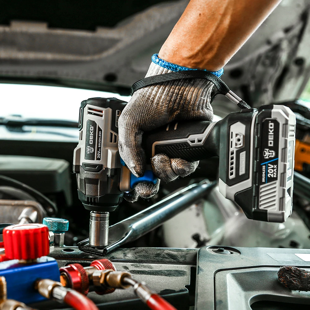 ブラシレス 20V インパクトドライバー 充電式 無段変速 正逆転切替 Amazon | VOLTAGA ブラシレスインパクトドライバー セット 20V