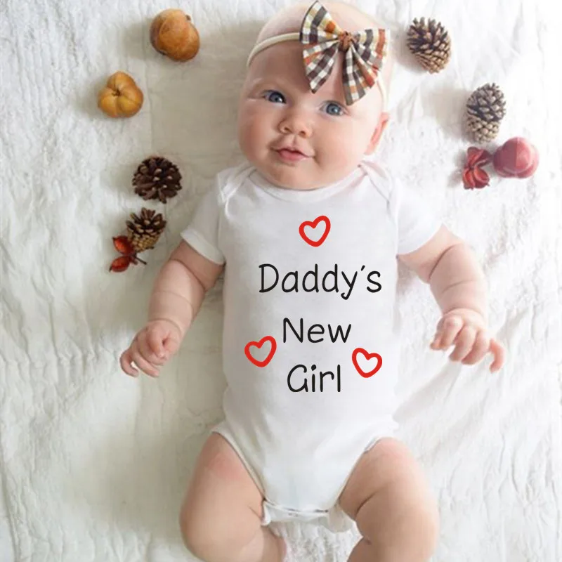 

2021 Summer Newborn Baby Girls Clothes Daddy's New Girl Print Baby Letter Bodysuit Short Sleeve Outfits 0-24 Months Clothing