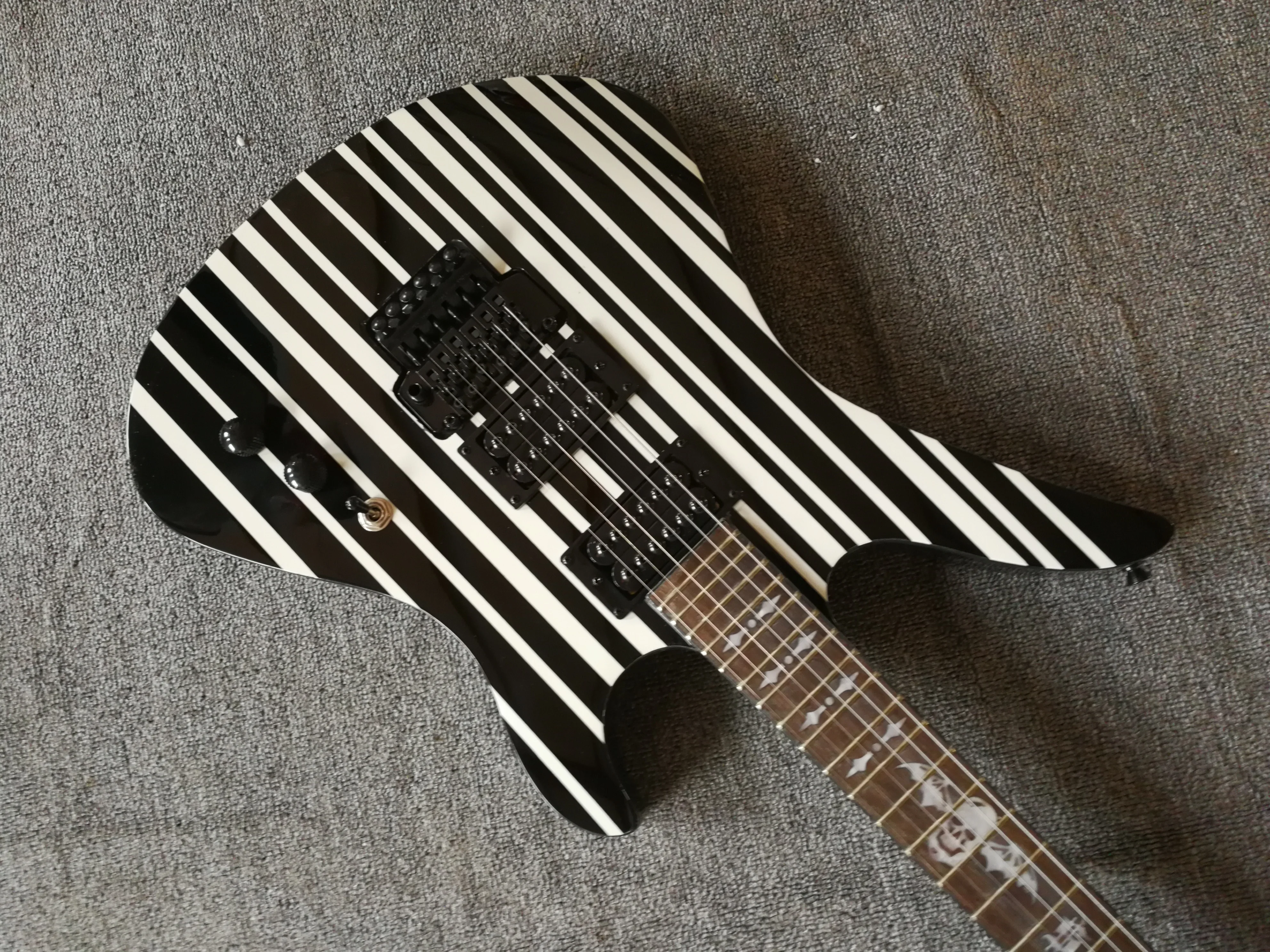 Custom shop на заказ электрогитара, последняя модель, черный и белый цвет сэндвича,, любой цвет может быть сделан