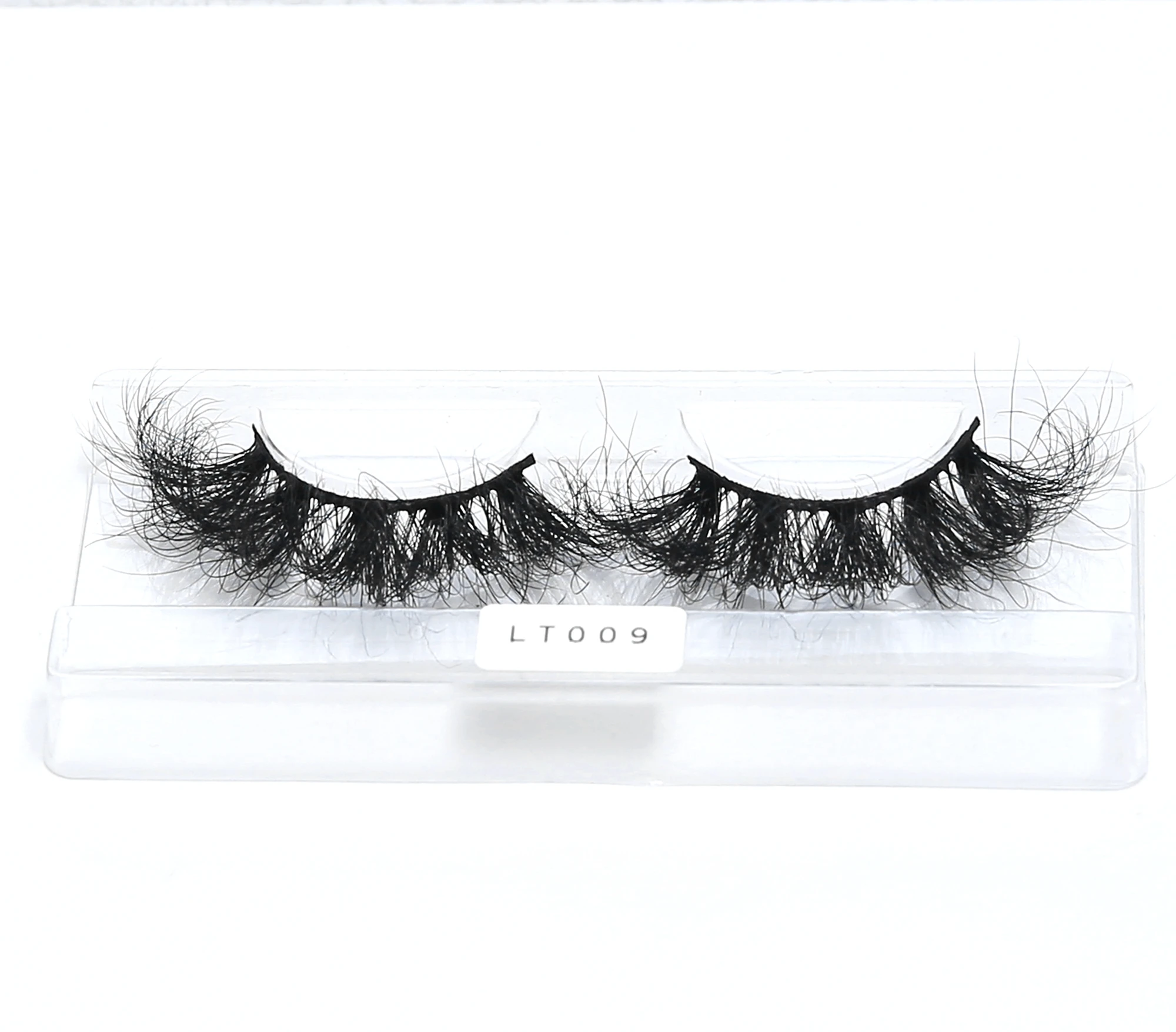 Chloe elizabeth lashes