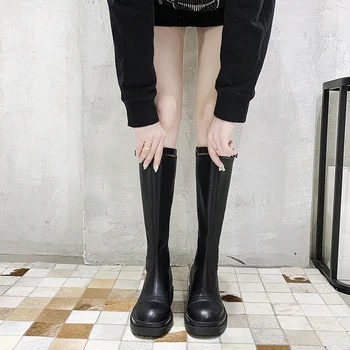 

Black Knee High Boots Women Platform Knight Boots Metal Buckle Winter Plus Plush Chunky Thigh Long Boots Women 2020