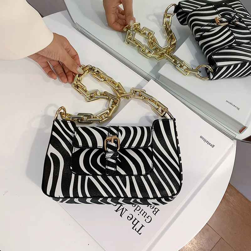 

Fashion Exquisite Design Quality Female Bag 2020 Popular New Trend Simple Messenger Bag Striped Handbag Chain Shoulder Arm Bag