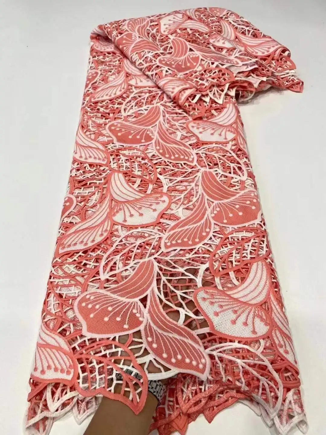 

Popular embroidery sequins water-soluble lace Nigeria lace fabric/evening dress/women's design fabric/African embroidery lace