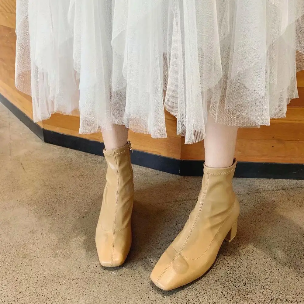 Chaussures femme/ г. Модные зимние Ботинки martin из флока на молнии с квадратным носком до середины икры плюшевые ботинки на не сужающемся книзу массивном каблуке