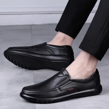 

Italian Men Casual Shoes Summer Genuine Leather Men Loafers Moccasins Slip on outdoor Men's Flats Breathable Male Shoes Zapatos