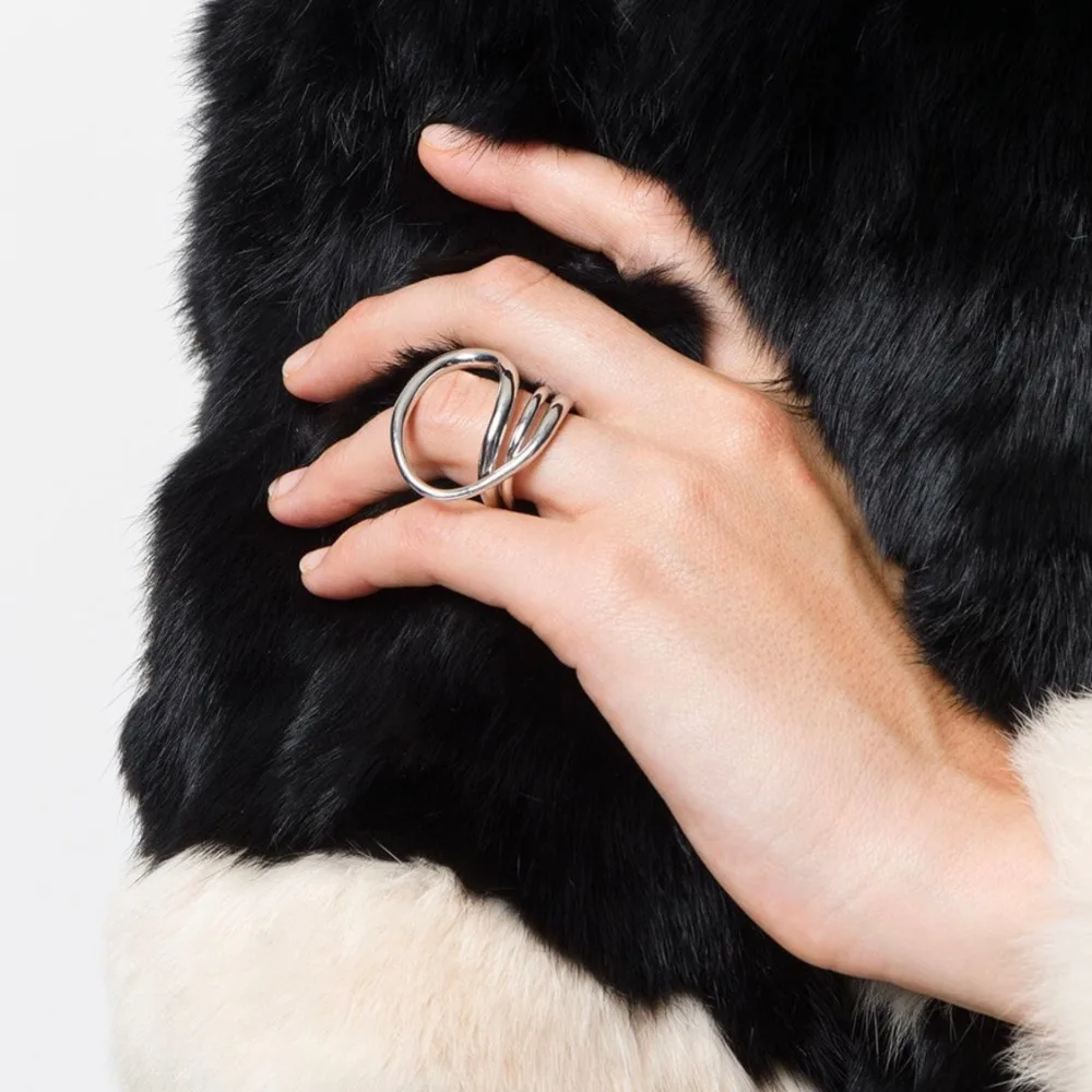 HUANZHI 2020 New Cool Hollow Out Geometry Irregular Distortion Multilayer Cross Twist Metal Ring for Women Girls Party Jewelry