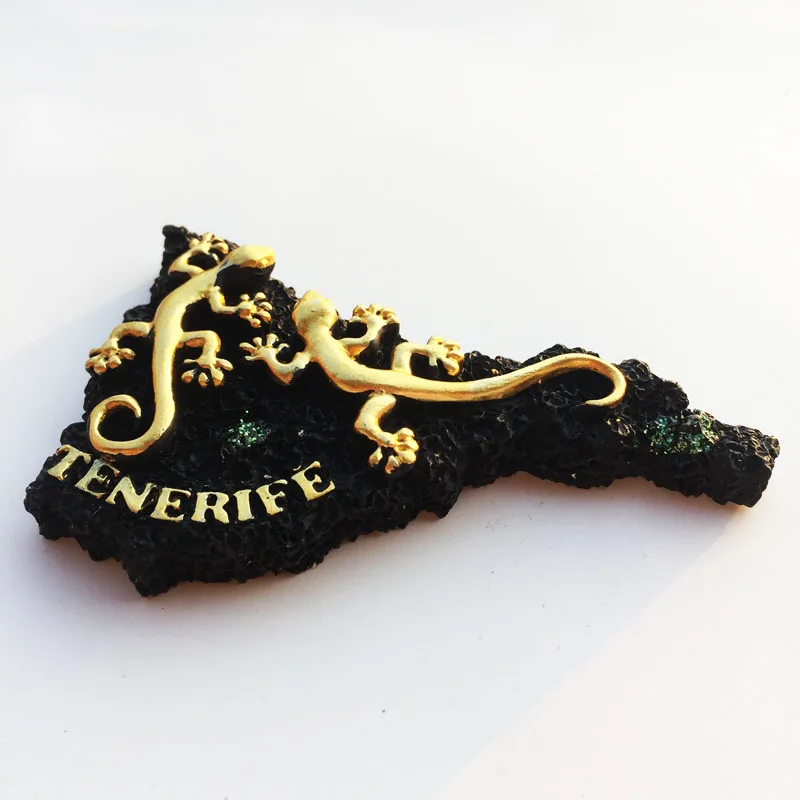 Aimant Frigo 3D Lézard Barcelone - Souvenir Espagne Fait Main, Résine, 5x10.2 Cm, Décoration Colorée