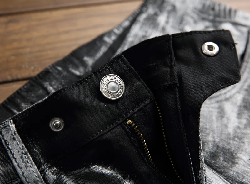 Fashion Streetwear Men Jeans Golden Silver Coating Paint Deisgner Motor Biker Jeans Homme Punk Pants Spliced Hip Hop Jeans Men