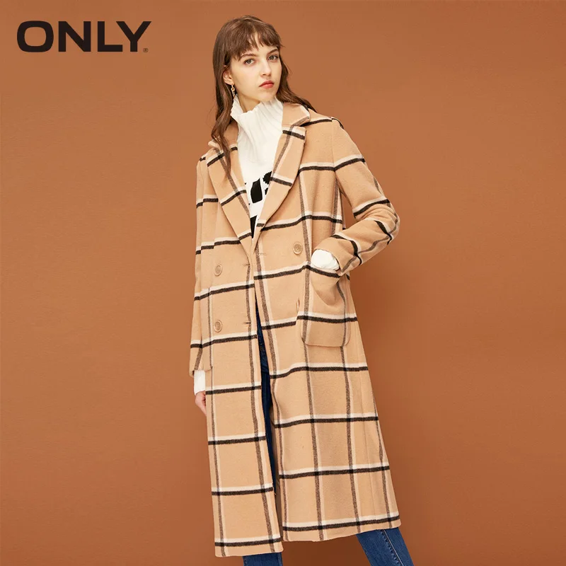 Только зимнее женское двубортное средней длины клетчатое шерстяное пальто