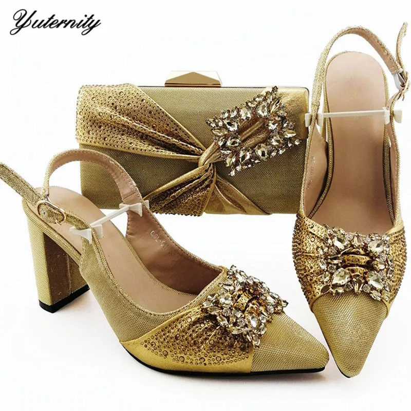 QSL011 GOLD SIZE38-43 HEEL9CM 0.93KG 208RMB