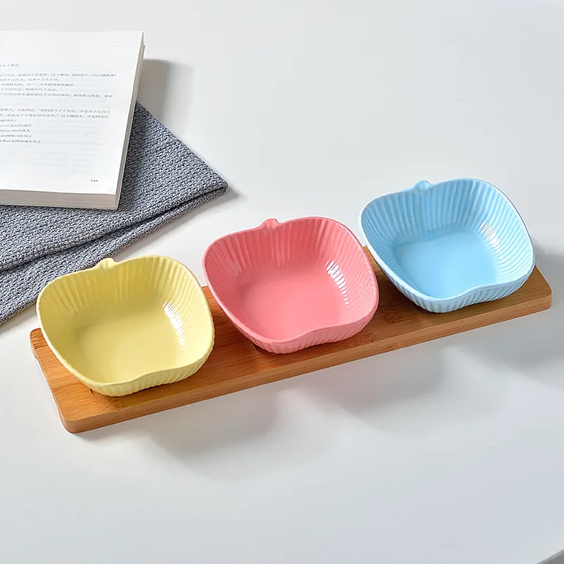 Apple Bowl FANTERCY Tableware Dinner Nordic Creative Ceramic Three Bowls European Dried Fruit Snacks with Bamboo Tray Sets - Цвет: Apple Bowl