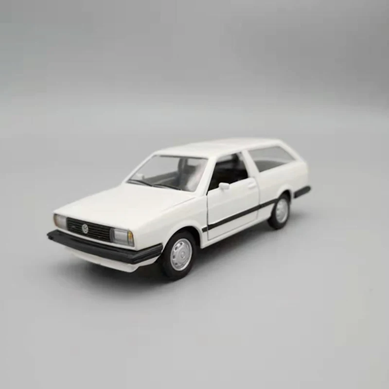 1/43 пропорции моделирования Volkswagen 1983 классический хэтчбек коллекция автомобилей Дисплей Модель сплава литье под давлением винтажная машина игрушка автомобиль