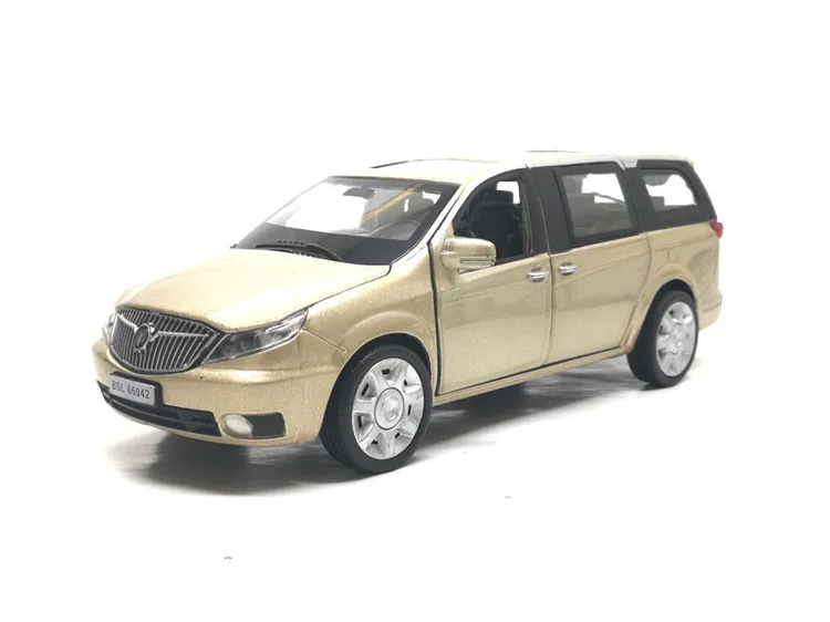 Высокая имитация 1/32 соотношение Buick GL8 сплав литье под давлением модель звуковой светильник игрушка оттягивающийся автомобиль для детских игрушек подарок на день рождения - Цвет: Золотой