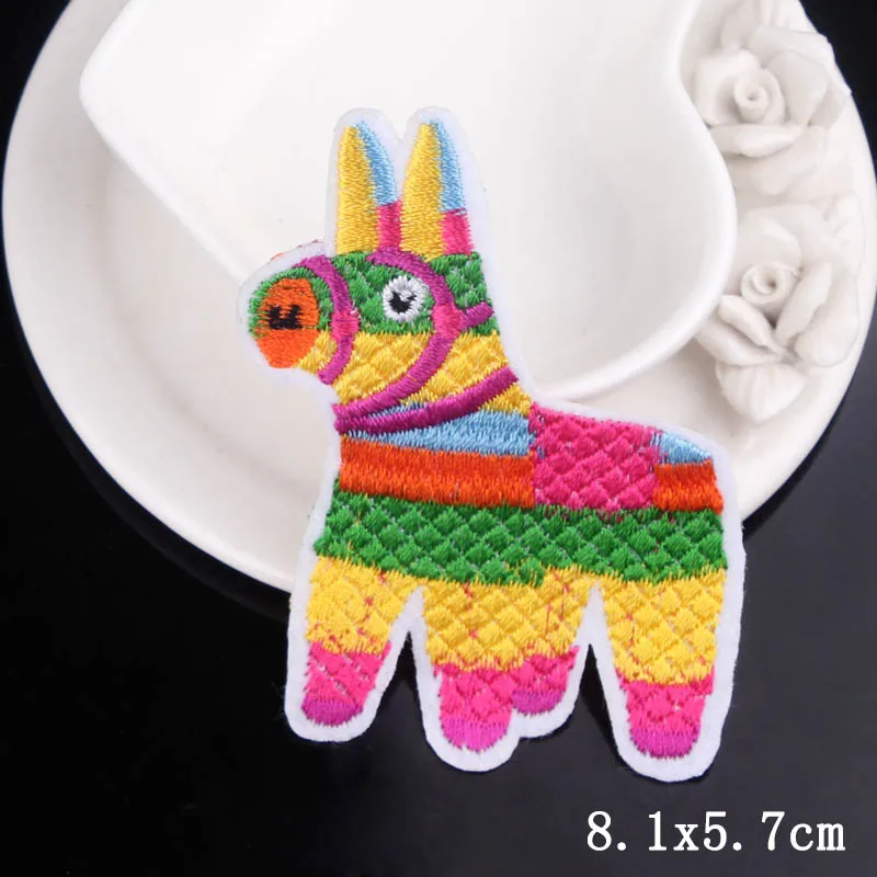 PE4569CT Железные нашивки DIY милые животные нашивки на одежду вышитые нашивки для одежды патч пошив одежды аксессуары для одежды - Цвет: PE4569CT