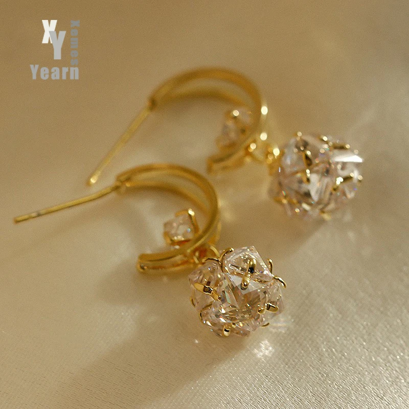 2021 New Metal Earhook Zirconium Ball Pendant Drop Earrings For Woman