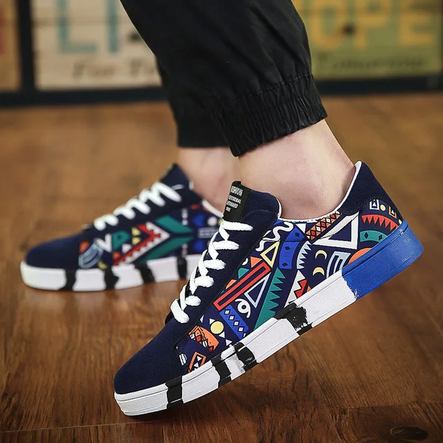 

Spring Autumn New sports Casual Shoes Men Breathable Low help Lace-UP Canvas Sneakers Student Suede Splice Printing Flat Shoes