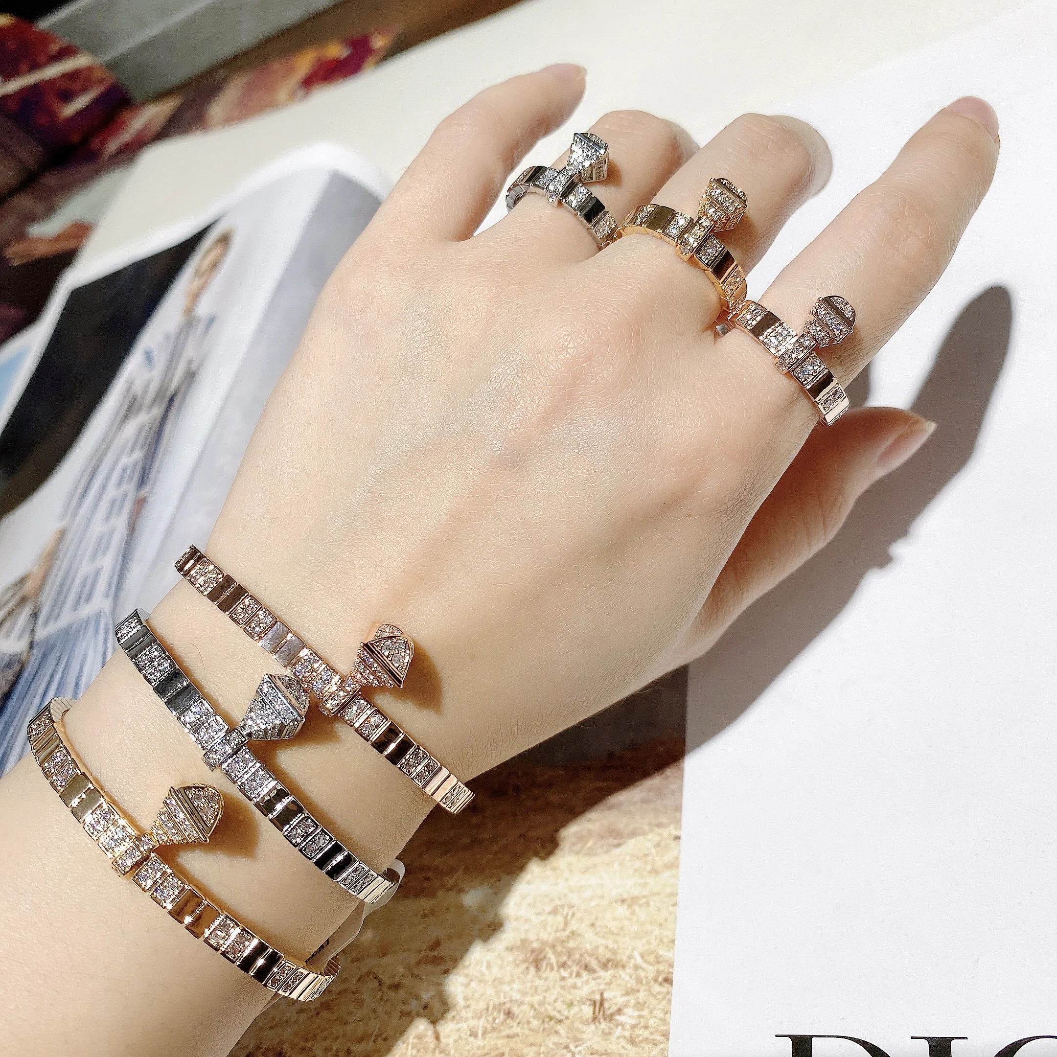 New Romatic Women's Fashion 2 Pcs Bracelet & Ring Set Simple Copper Geomatic Design Gold Open Cuff Bangle Jewelry Set