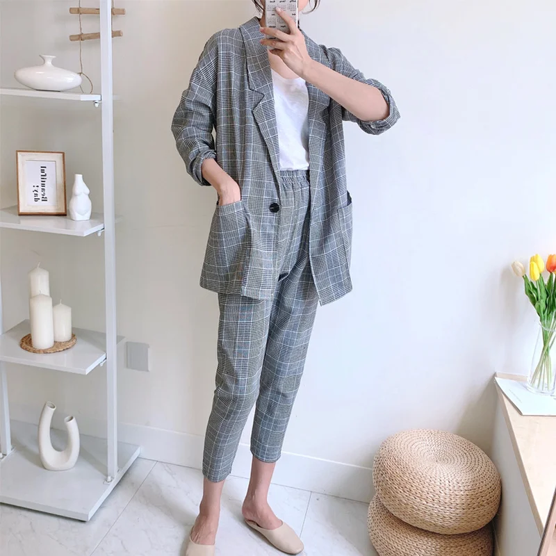 

2019 Spring and Autumn New Women's Two-piece Set Korean Fashion Plaid Loose Long-sleeved Suit + Ankle-length Pants 2 Piece Sets
