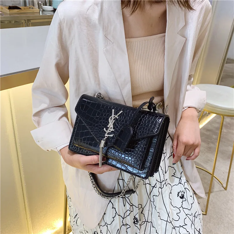 

Women's Single Shoulder Package Wi Cover Type Animal Mobile Phone Bag Embossing Nothing Reeb Pu Woman small handbag ladies