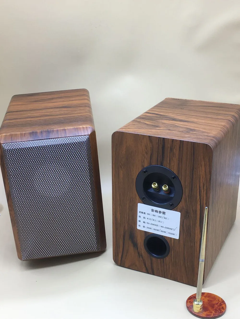 Английский Настольный TM6 ламповый амплитfier 6N2 cat-eye TM6 hifi с AKISUI 4 дюймов книжная полка динамик DVD плеер fever комбинация
