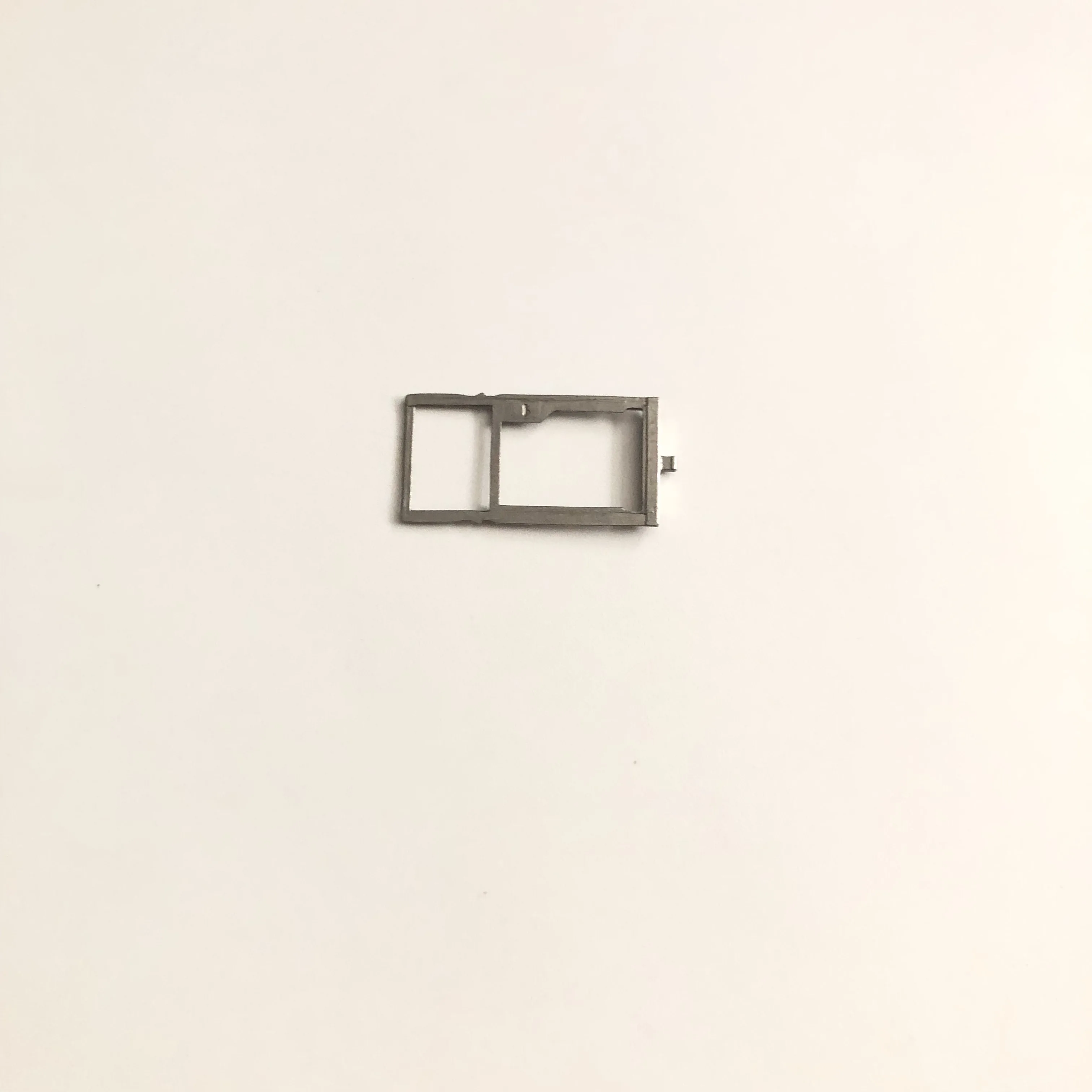 

Used Sim Card Holder Tray Card Slot For Nomu S10 MTK6737T Quad Core 5.0"HD 1280x720 Smartphone + Tracking Number