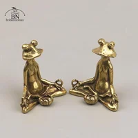 Retro Brass Meditate Zen Buddhism Frog Statue Small Ornament Copper Animal Sculpture Incense Burner Home Desk Decoration Tea Pet