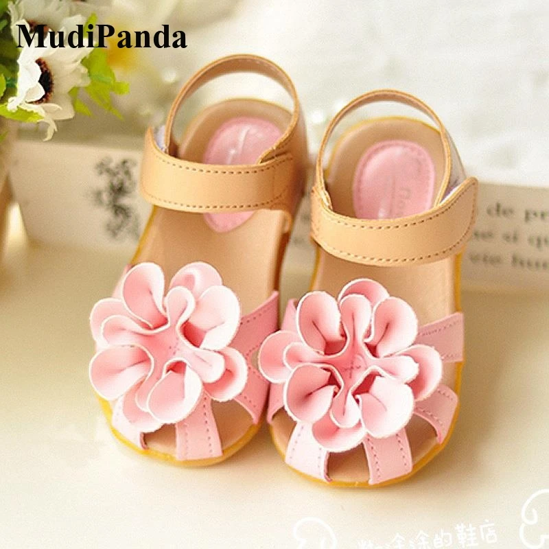 Детская обувь для девочек новинка 2017 года летние сандалии с цветами из ПВХ