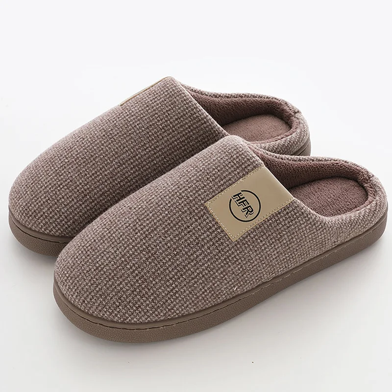 House Slippers Woman Large Size 43-47 Plush Comfortable Winter Woman Slippers For Home TPR Warm Slippers Women - Цвет: Brown