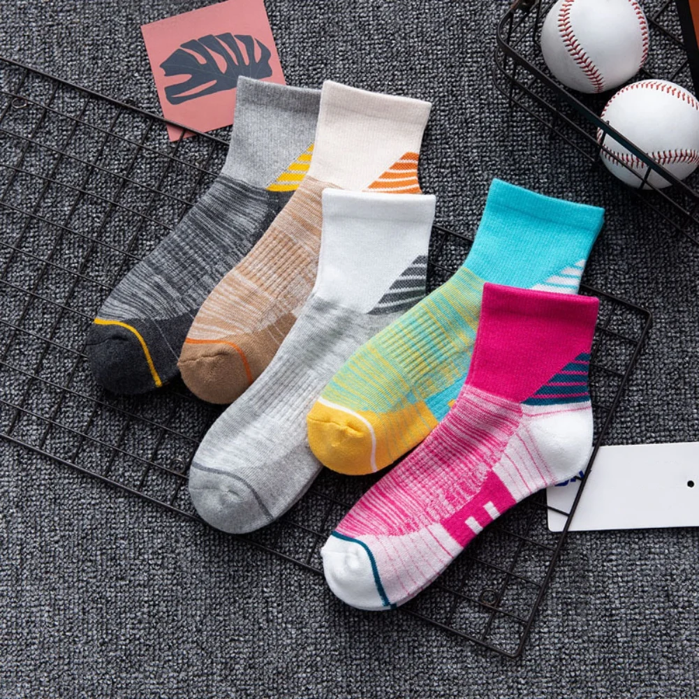 

Осенне-зимние новые стильные спортивные носки средней длины, носки до щиколотки с круглым вырезом kсудья O1