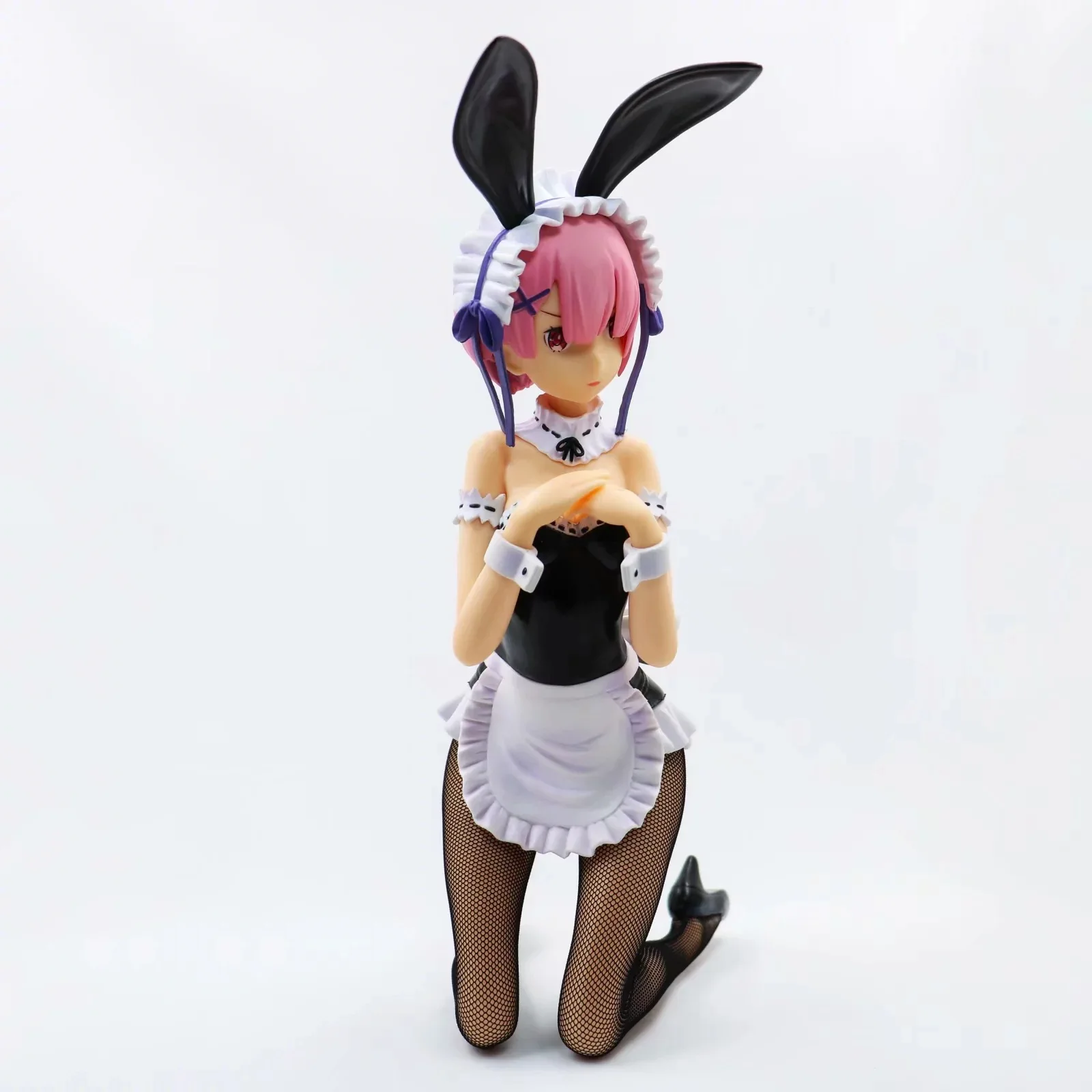 Zero-Based a Different World Life Ram REM кролик на коленях в коробке гаражный комплект