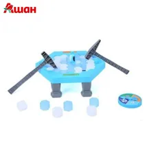 Настольная игра Не урони пингвина ONE TWO FUN