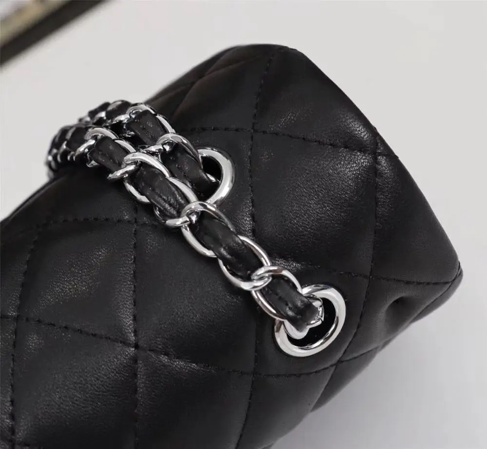 Black silver chain Высококачественная женская сумка из овечьей кожи, роскошный фирменный дизайн, двойная сумка с клапаном, классическая женская простая сумка через плечо, плечевые цепи - Цвет: Black silver chain