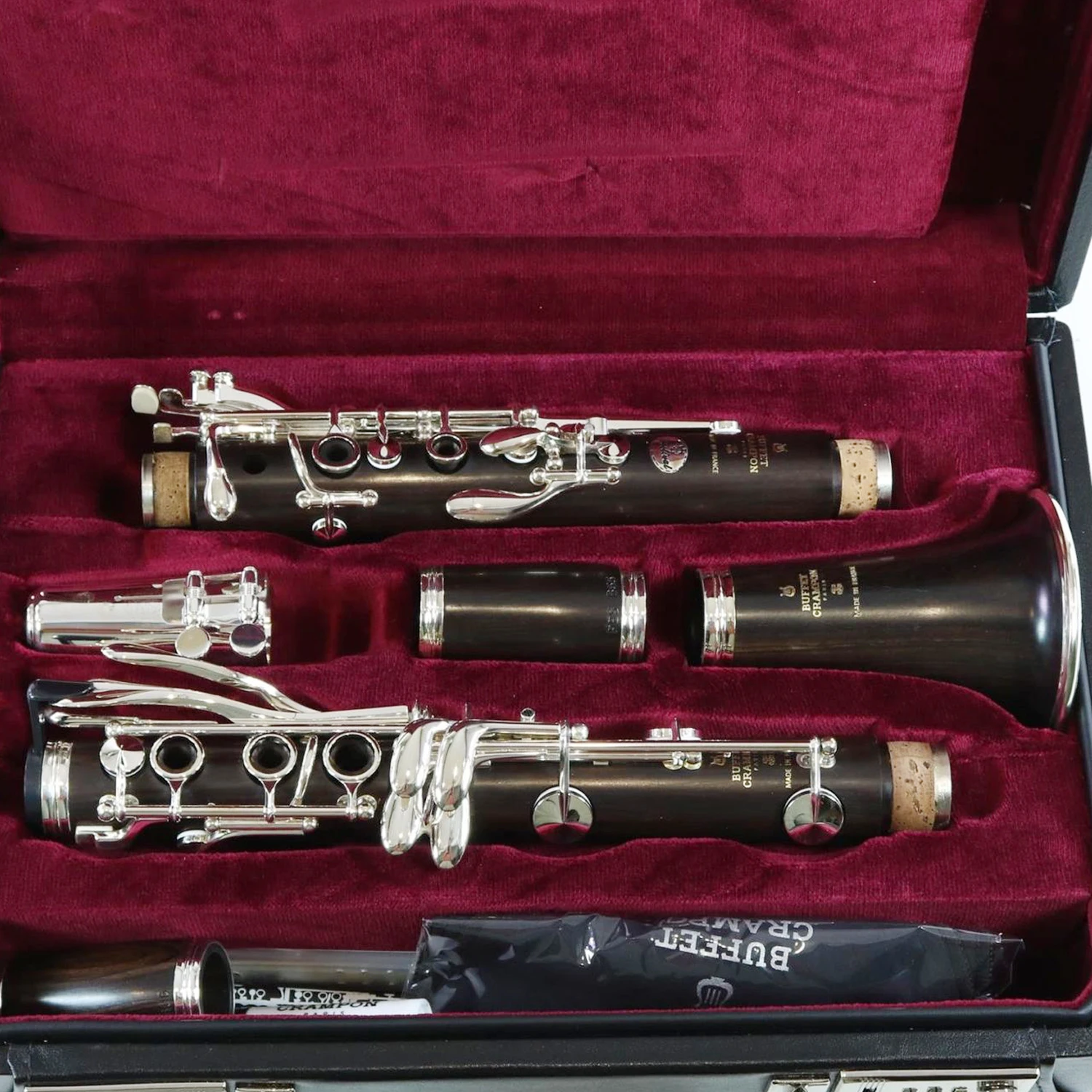 

Music Fancier Club Bakelite Bb Clarinets FESTIVAL Professional Clarinet Silver Plated Keys 17 Keys With Case Mouthpiec
