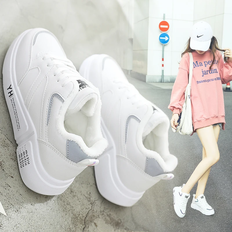 

women Winter Shoes with plush PU light reflect warm Fur Lined Casual Sneakers short Plush Platform winter girl shoes 8J69